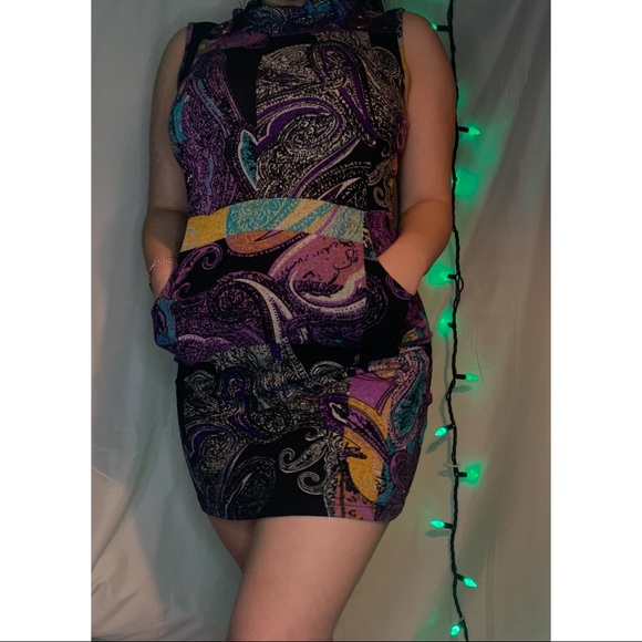 Papillon Dress - Picture 2 of 5